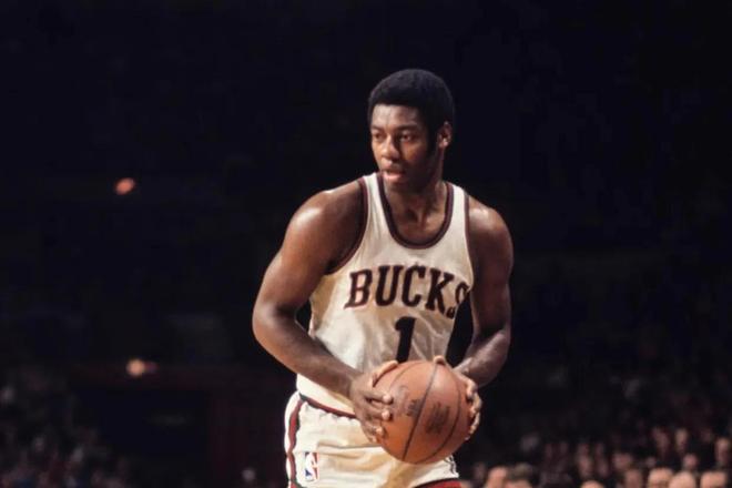 生动的示例 生动的示例