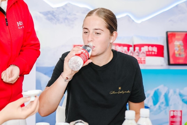 队里不少新 队里不少新