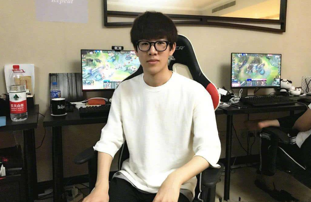 常挂在嘴边 常挂在嘴边